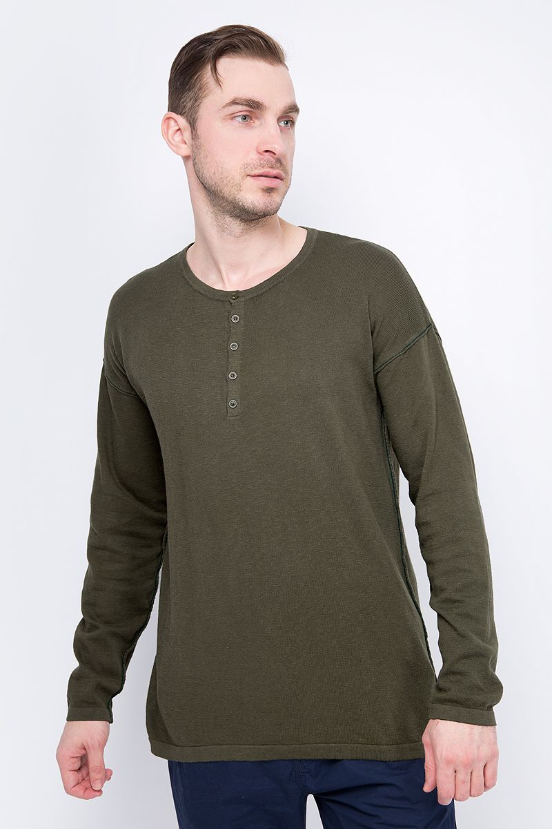   United Colors of Benetton, : . 109FU7073_35A.  XL (52/54)